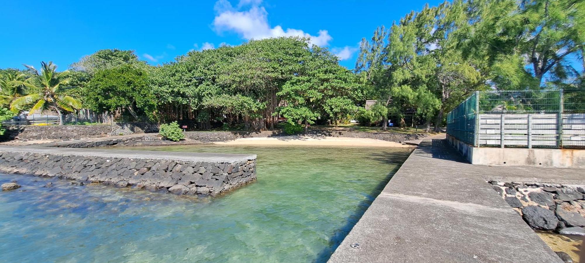 Clair De Lune - Private 2 Bedrooms Beachfront Villa Trou d'Eau Douce Exterior foto